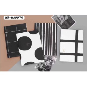 CADERNO. REF:A5-MJ9970 CX:160PÇS/SUB48PÇS-MUL/8PÇS